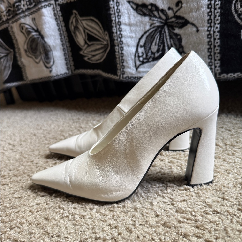 Mango White Pointed Leather Pumps